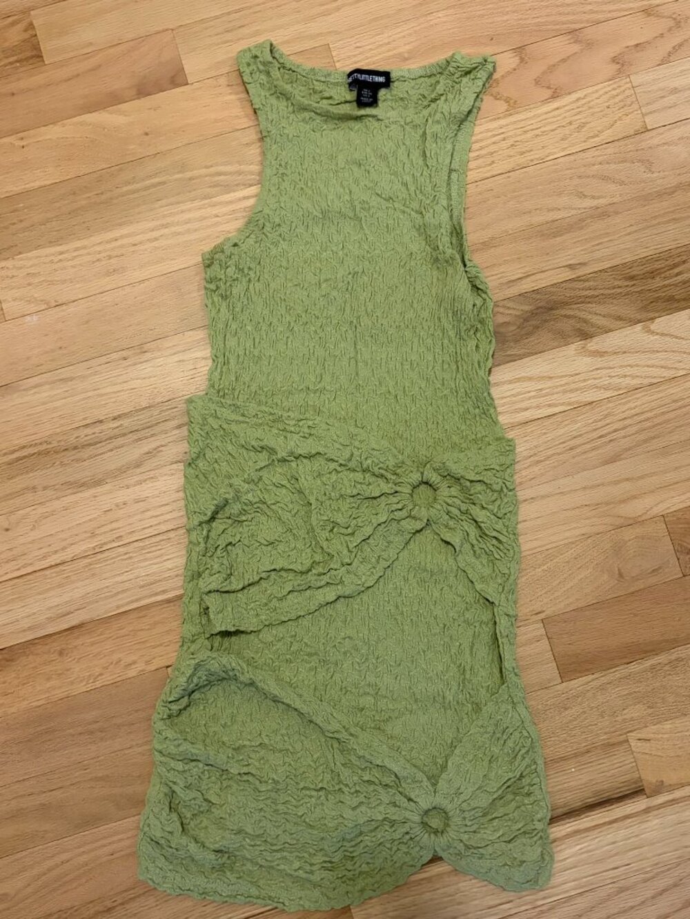 PrettyLittleThing Ruched Mini Dress - Picture 2 of 4
